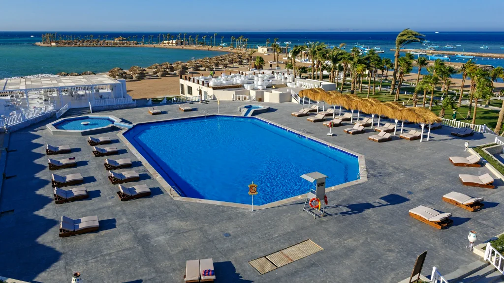 Meraki Resort